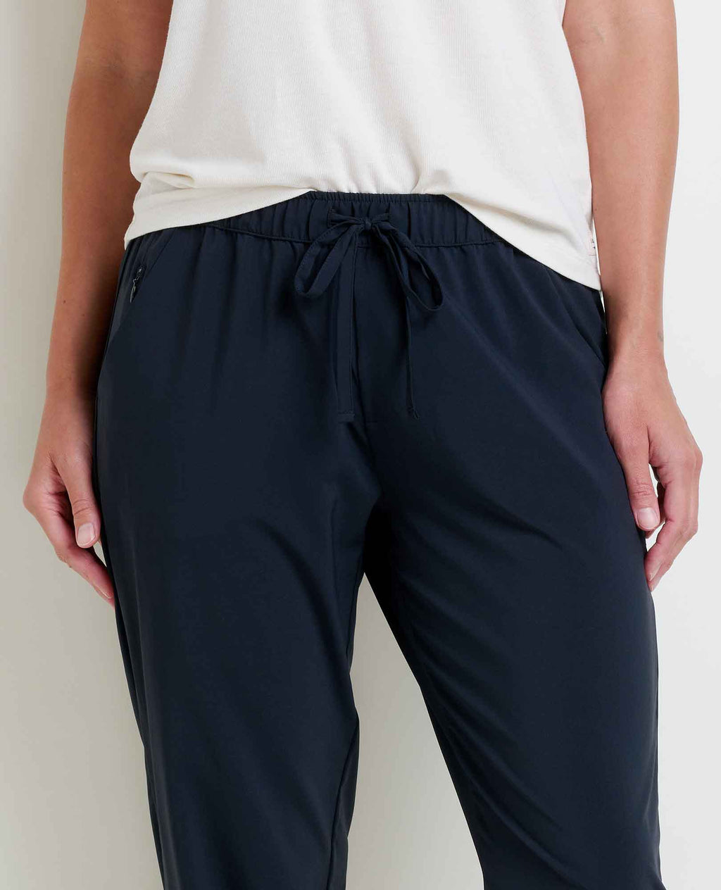 Active Jogger - Black